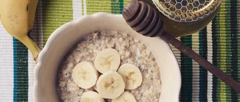Desszert reggelire: mogyorós-banános proteinbomba öt hozzávalóból