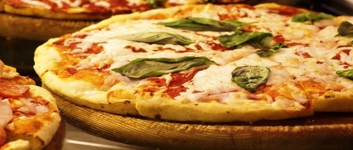 Pizza gluténmentesen Zelleitündi módra