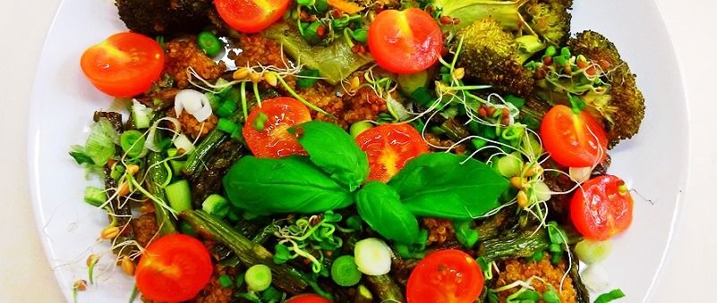 Az a csodálatos quinoa-spárga-brokkoli egytál